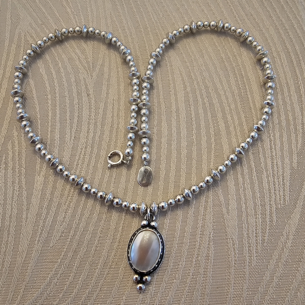 Vintage Carolyn Pollack Sterling Silver Beaded Necklace w/Mother Of Pearl Pendan